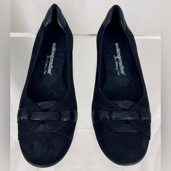 Walking Cradles Freya Black Round Toe Slip On Nubuck Leather Flat 7.5 Wide. NWOT - Picture 7 of 12